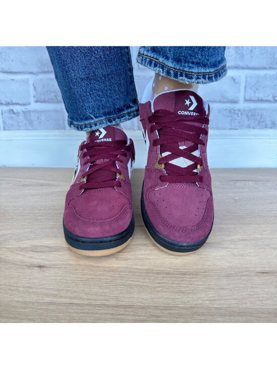 Converse CL98 Suede Low Black Deep Bordeaux Gum Sz 7 Mens shoes Sneakers A15607C